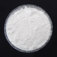 Alumina calcinada sobre vidro de relógio